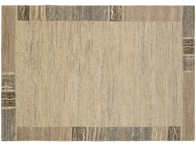 Umbra 470 Beige
